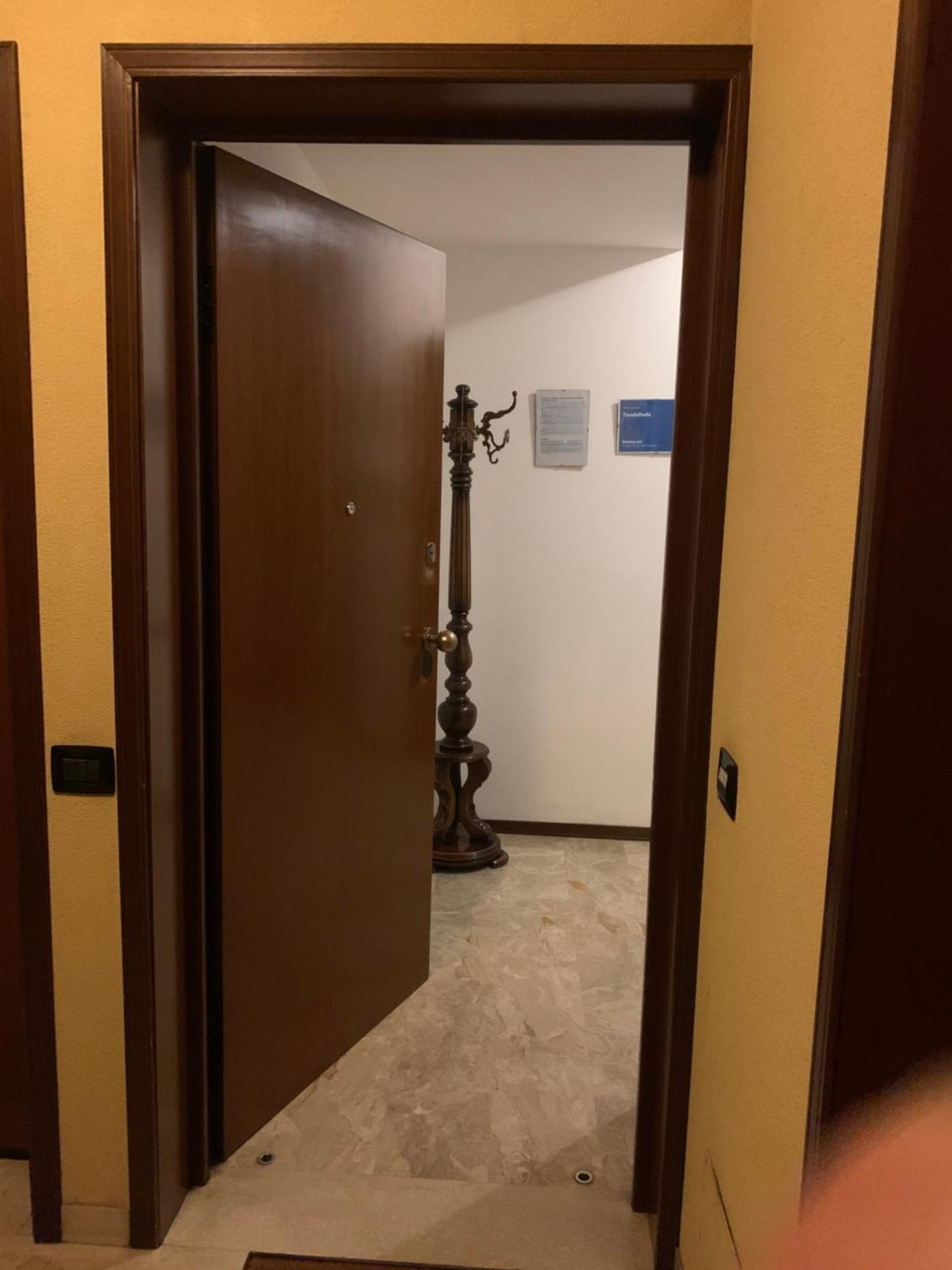 Appartamento Per Brevi Periodi "Teodolinda" Bergamo Eksteriør bilde